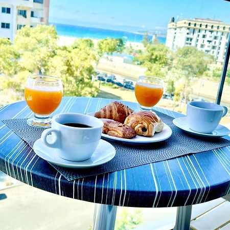 Modern Elegance With Sea Views In Central Tangier - Steps To Beach, Train And Attractions! Exterior photo